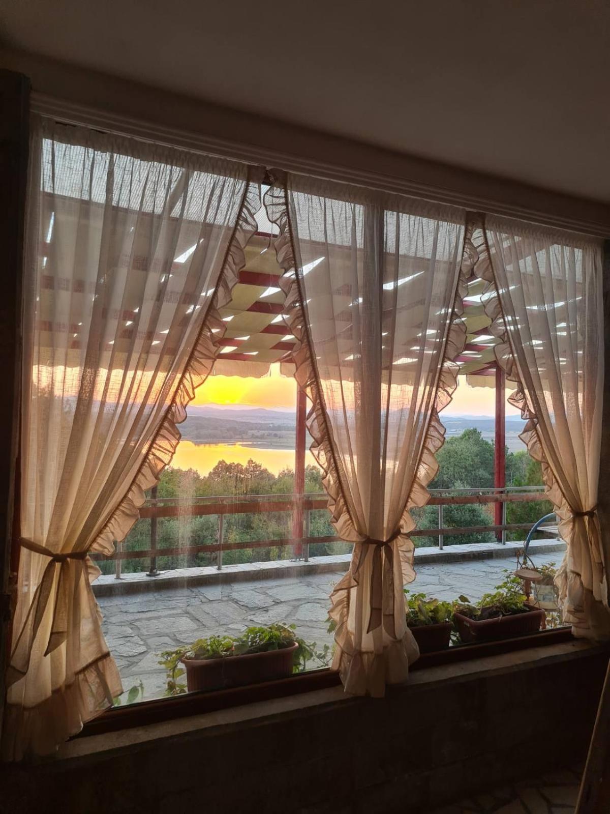 Хижа Манастирчето-Книжовник Haskovo Buitenkant foto